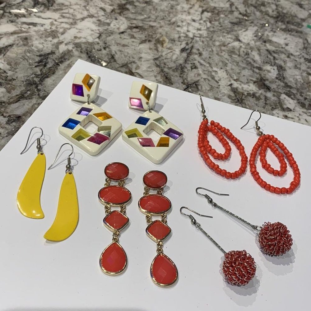 Lot Of 5 Costume Earrings Metal Colorful Variety Dangle Yellow / Red / Pink Etc